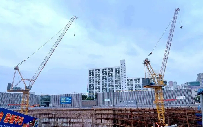 閃耀韓國 | 徐工塔機深耕海外高端市場